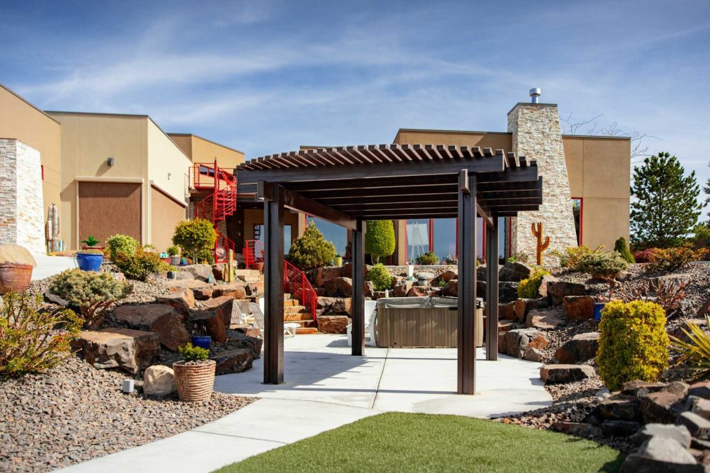 custom aluminum pergola in Richland