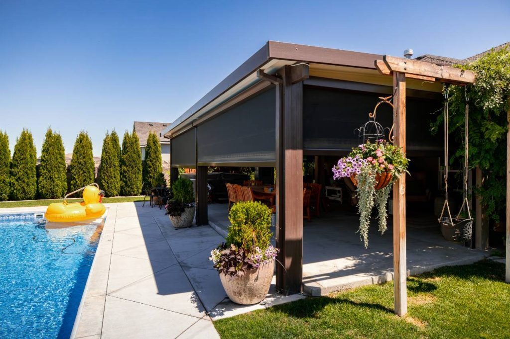exterior screens energy efficiency benefits